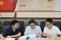 摄宁波市北仑区纪委监委紧盯节前工做人员履职