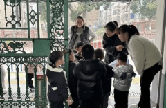 予他们更多的关爱取守护